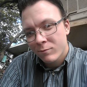 Meet your Posher, Dominick